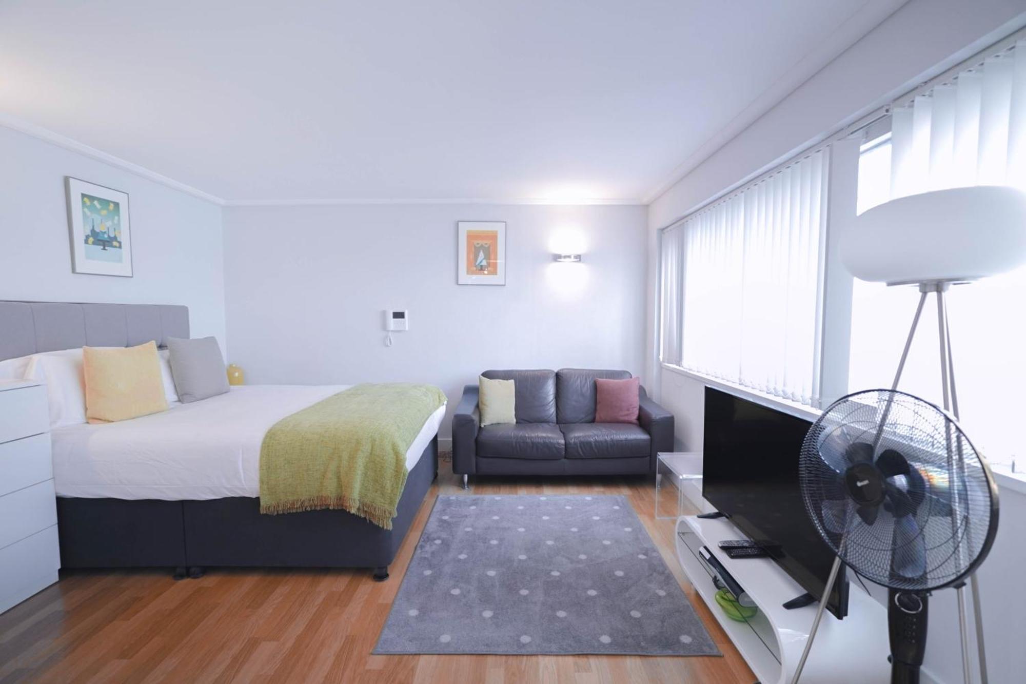 Camden Serviced Apartments By Globe Apartments London Bagian luar foto